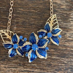 Blue floral necklace